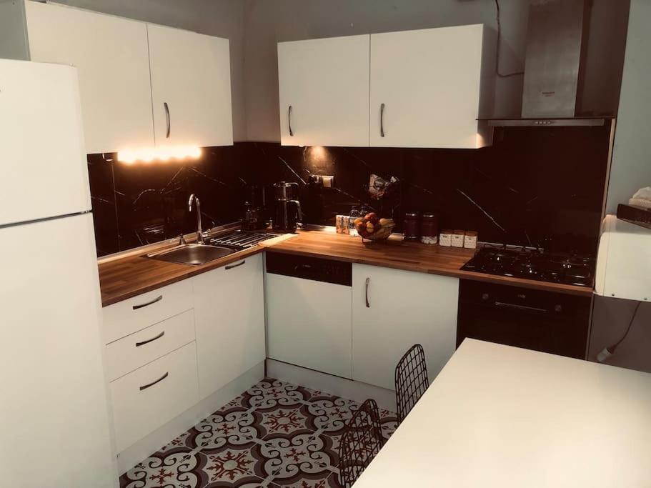 Helios House Apartman Antalya Kültér fotó